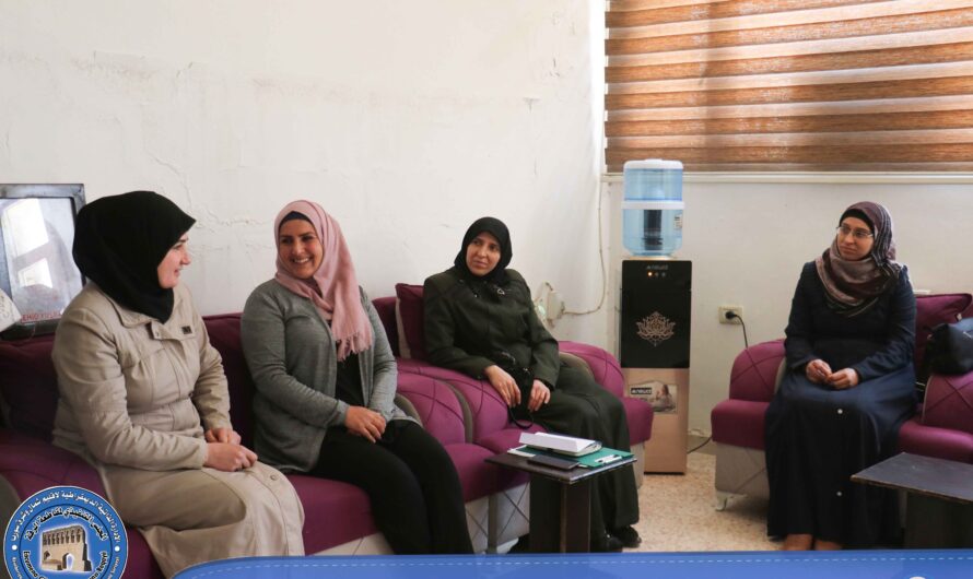 وفد من لجنة المرأة في مجلس إدلب الخضراء يزور هيئة المرأة في مقاطعة الرقة