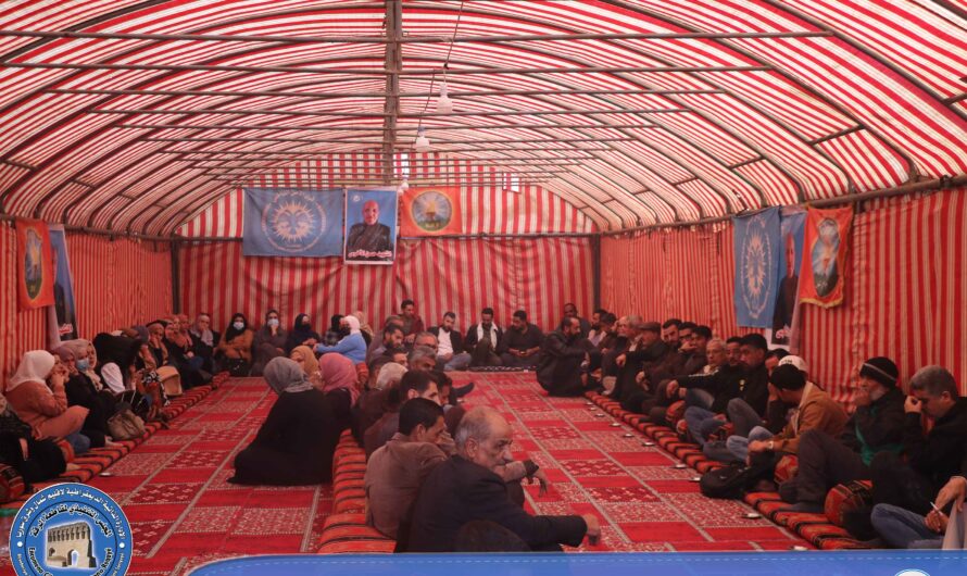 تأدية واجب العزاء لذوي الشهيد حسن الأخرس