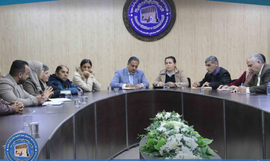 خلية الأزمة في الرقة تعقد اجتماعاً خدمياً لمناقشة احتياجات المهجرين