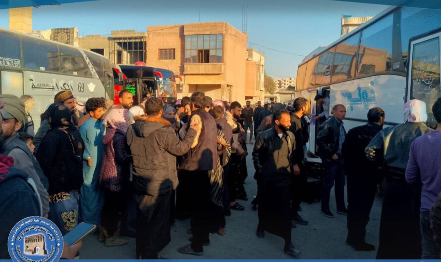 استقبال معتقلي سجن صيدنايا وتيسير وصولهم إلى أهاليهم في الرقة وريفها
