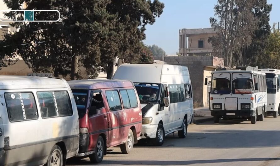 تسيير عدد من الآليات لنقل الطلاب والأهالي القادمين من مدينة حلب