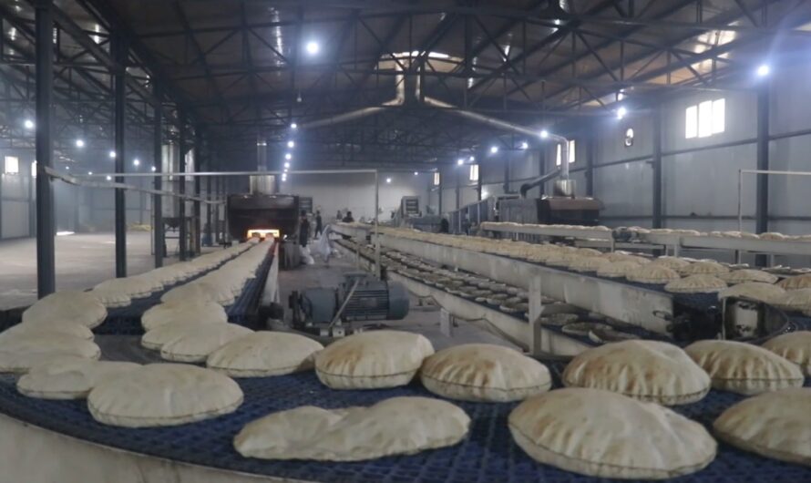 زيادة مخصصات الطحين لأفران الرقة لضمان توفير الخبز للأهالي