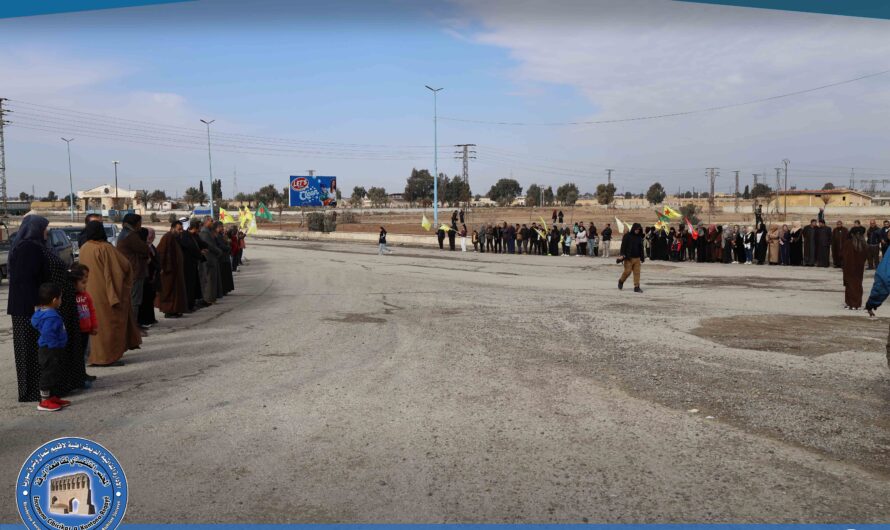 أهالي الرقة وريفها يستقبلون قافلة تضامنية قادمة من سد تشرين