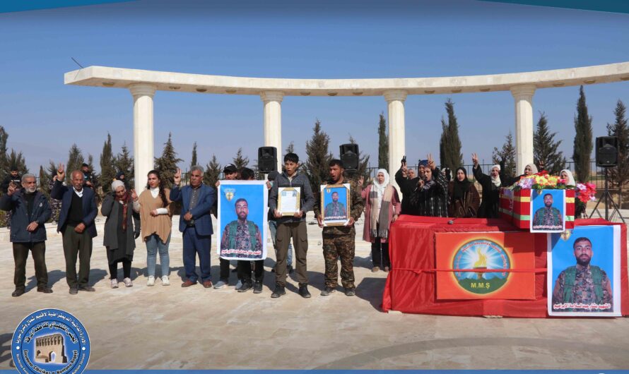 الرقة تودّع الشهيدين بشار عبد السلامة وحسين يوسف الفرج في موكب مهيب