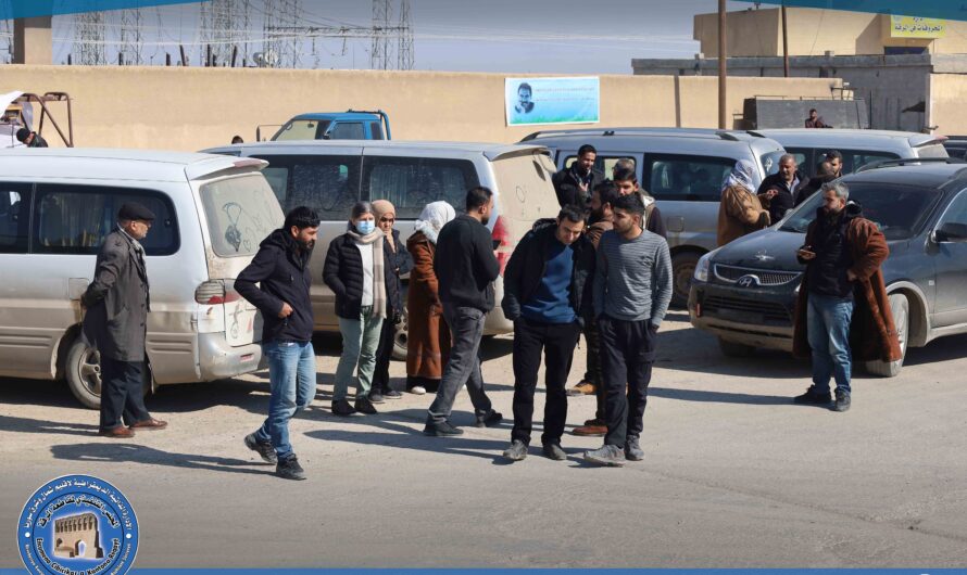 وفد من أهالي الرقة يرافق وفد كوباني المتوجه إلى سد تشرين