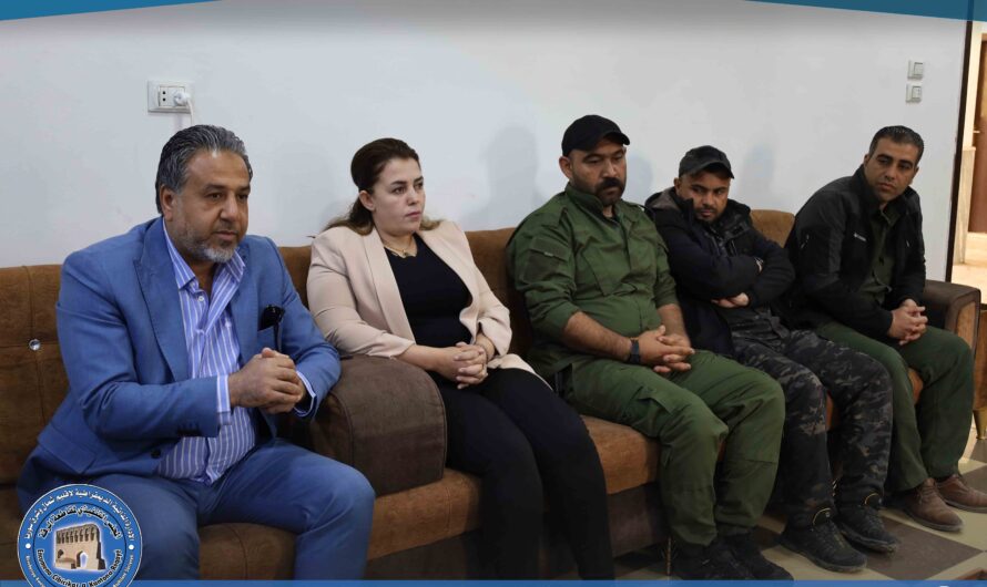 الهيئة الرئاسية للمجلس التنفيذي في الرقة تزور قيادة الأمن الداخلي في مقاطعة الرقة وتكّرم جهودهم في الحفاظ على أمن المدينة