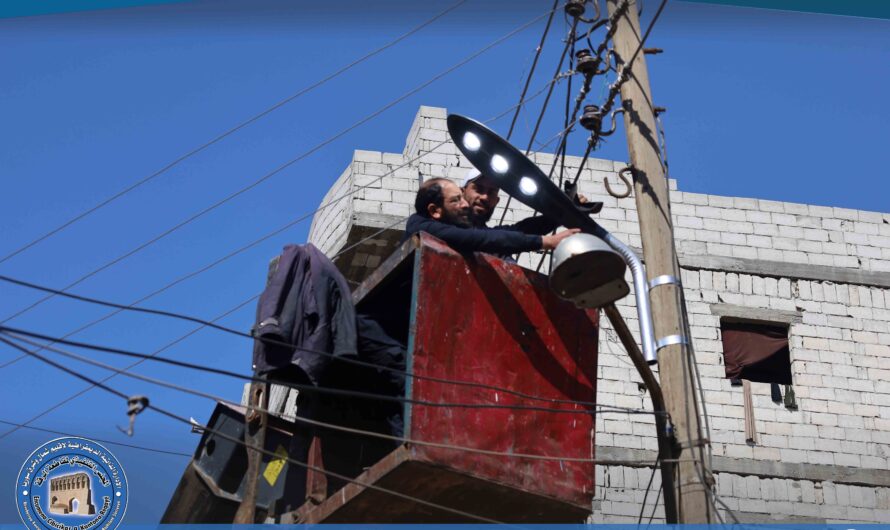 استجابة لشكاوى الأهالي … تركيب أجهزة إنارة في شارع فرعي بسيف الدولة