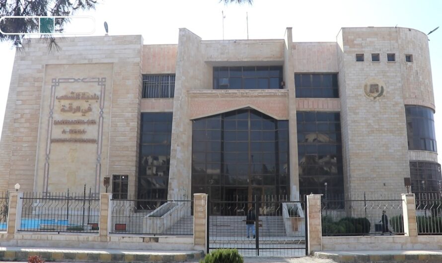 مكتب النقل الداخلي بالرقة يواصل خدماته خلال شهر رمضان