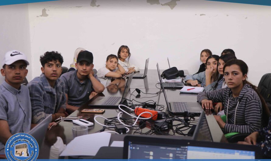 مكتب الأنشطة الشبابية يفتتح الدورة الرابعة لعام 2025 لمهارات الحاسوب
