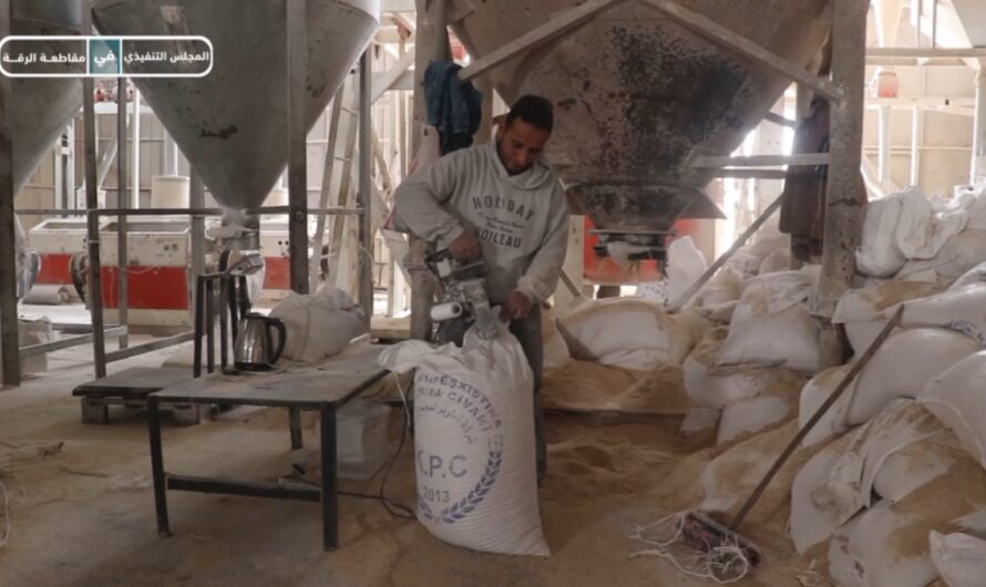 لجنة الصوامع والمطاحن تواصل دعم الأفران بمادة الطحين في الرقة وريفها