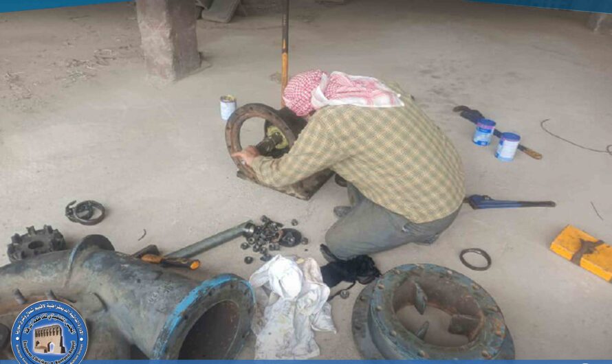 قسم المحطات يواصل أعمال الصيانة لضمان استمرارية الري في مشروع بير الهشم