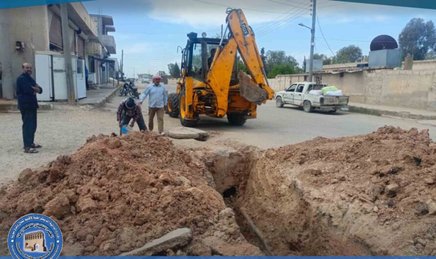 دائرة المياه تواصل أعمال الصيانة وغسيل الشبكات في ريف الرقة الشمالي