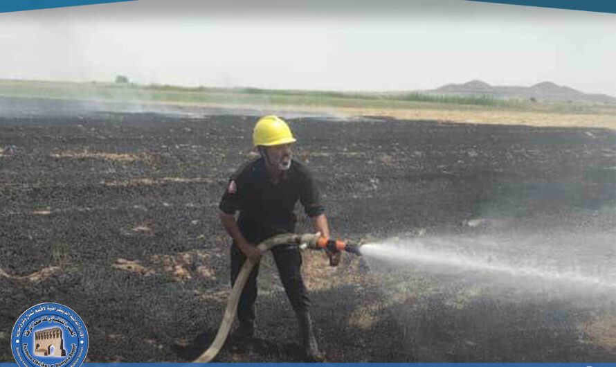إخماد حريق في أرض شعير بريف الرقة الشرقي