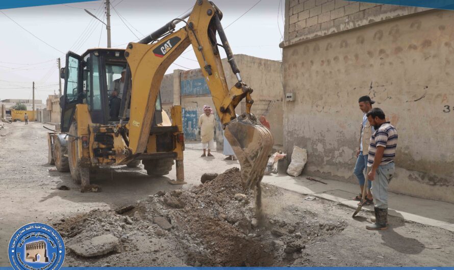 ورشة أعطال المياه تُجري صيانة إسعافية لكسر في حي الصناعة بالرقة