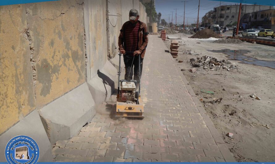 استكمال أعمال صيانة الأرصفة في محيط دوار التموين