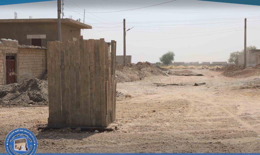 استمرار أعمال إنشاء مشروع صرف صحي جديد في منطقة التل الأسود بحي المشلب