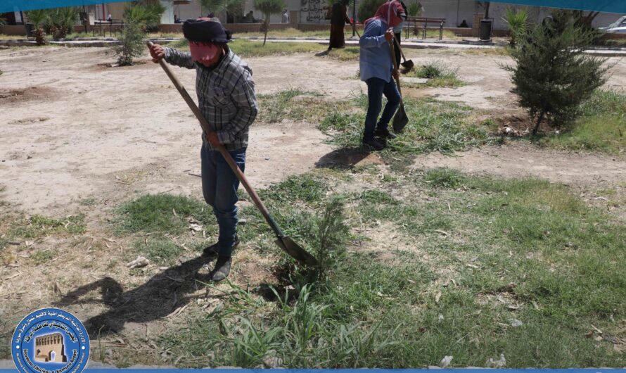 حملة تنظيف وتشجير في حديقة كرم شهاب