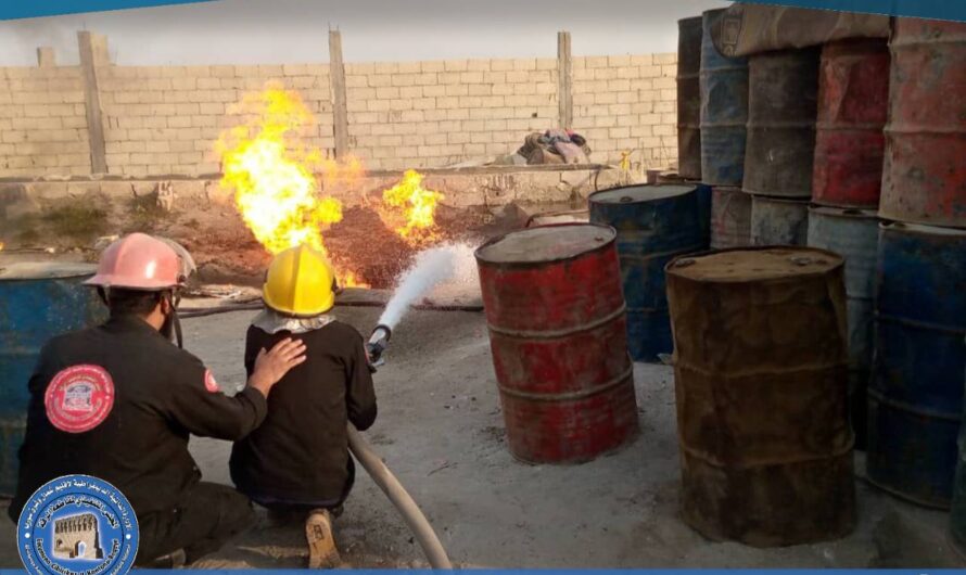 إخماد حريق في حفرة حراق بمنطقة مفرق الحصيوة