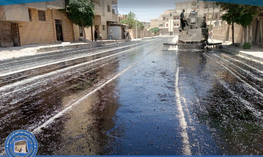 بلدية الرقة تواصل أعمال تعبيد الطرق في محيط جامع الشهداء