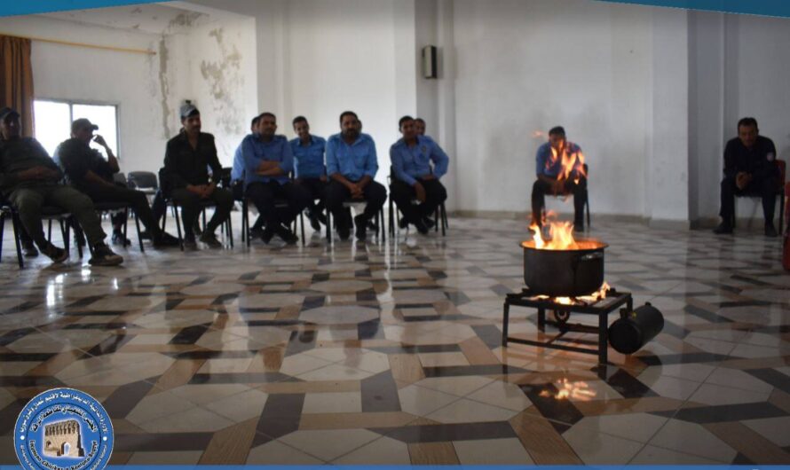جلسة توعية لعناصر الترافيك في الرقة حول الحرائق المنزلية وأساليب التعامل معها