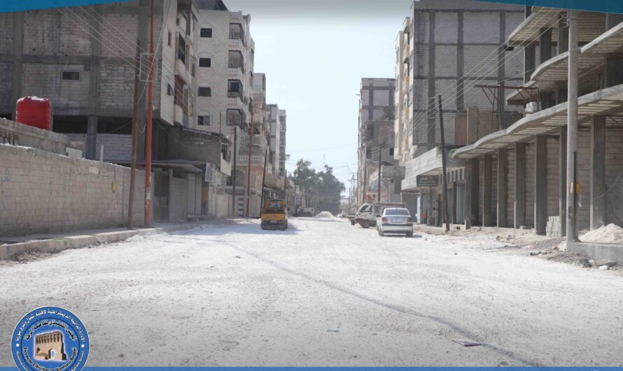 بلدية الرقة تواصل أعمال تأهيل الطرق ومد الكرابية تمهيداً لمد القميص الإسفلتي