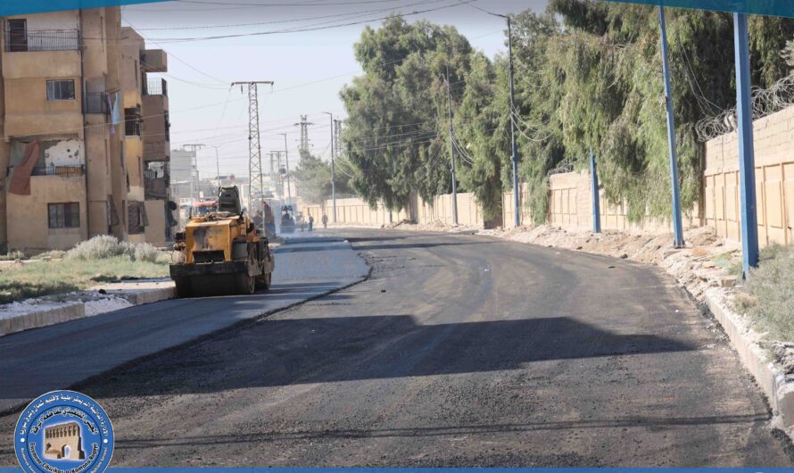 بلدية الشعب في الرقة تواصل مشروع تعبيد الطرق