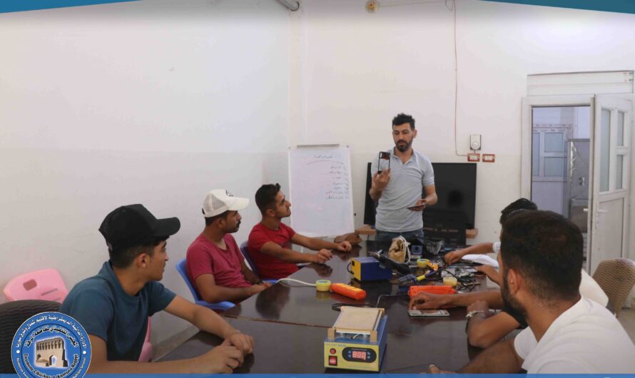 مكتب الأنشطة الشبابية يواصل تمكين الشباب عبر دورات مهنية