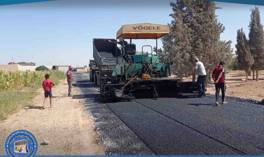 بلديات الريف تواصل أعمال تعبيد الطرق في مقاطعة الرقة