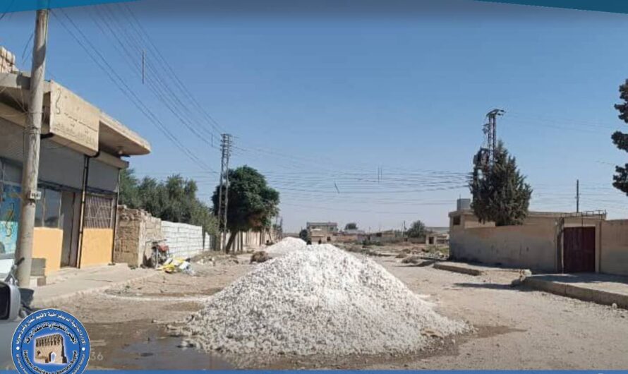 بلدية المزارع تبدأ أعمال تجهيز الطرق لفرشها بمادة الأسفلت