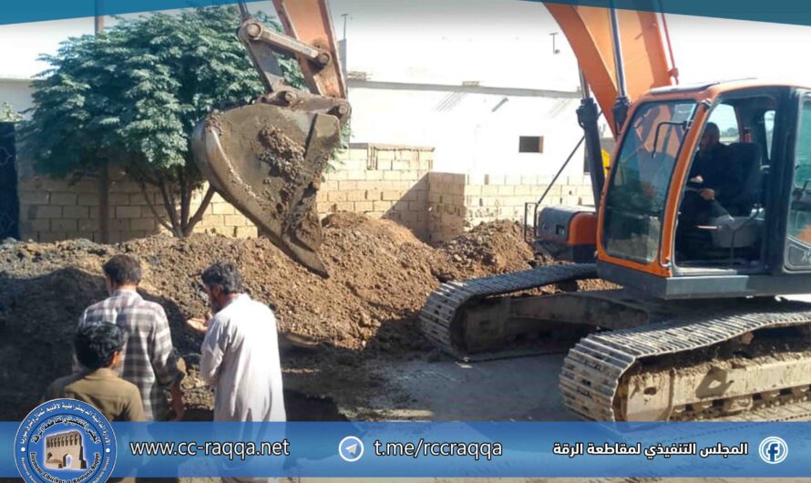 بلدية الرقة تواصل دعم مشاريع الصرف الصحي وفتح الطرق