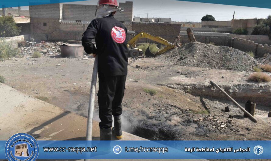 فريق الاستجابة الأولية يخمد حريقاً في مفرق الحصيوة