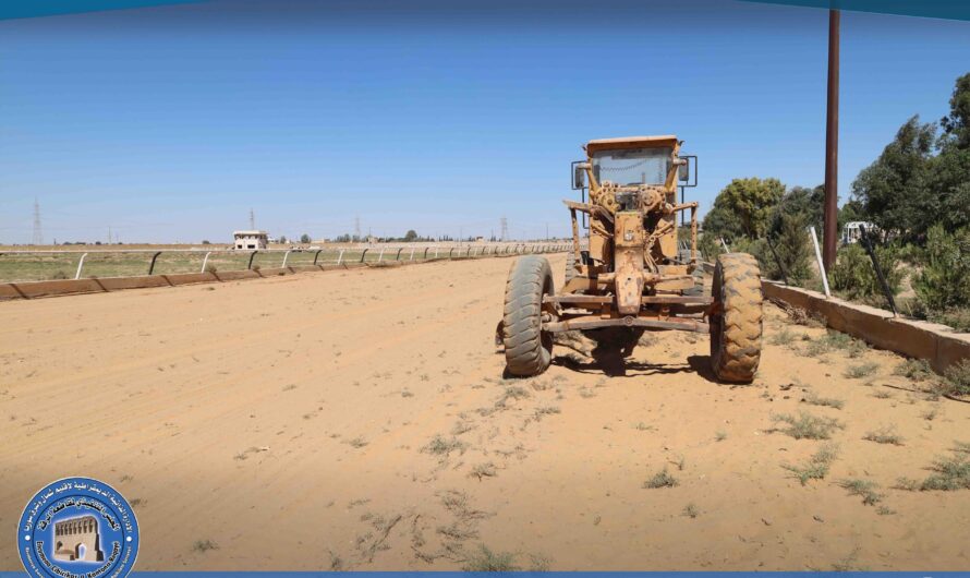 انطلاق أعمال تجهيز مضمار الفروسية استعداداً لسباق الخيول العربية الأصيلة