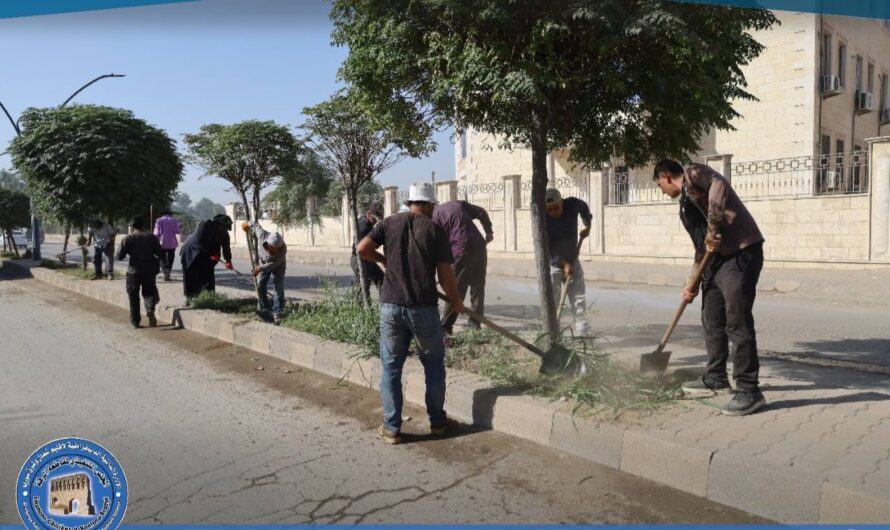 ورشات الحدائق والتشجير تواصل أعمالها الخدمية في شارع الكراج الجنوبي