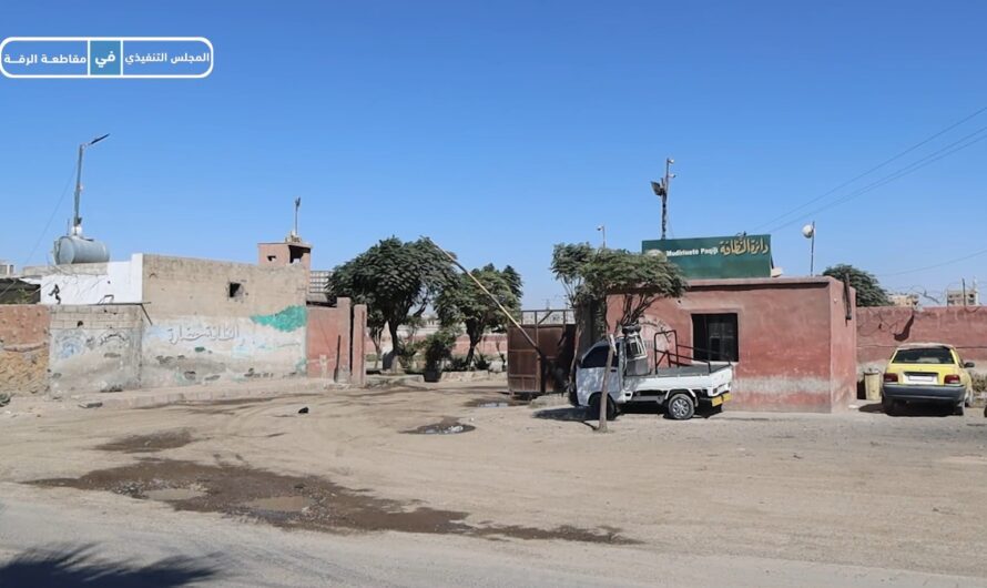 دائرة النظافة في الرقة تواصل ترحيل القمامة والمكبات العشوائية