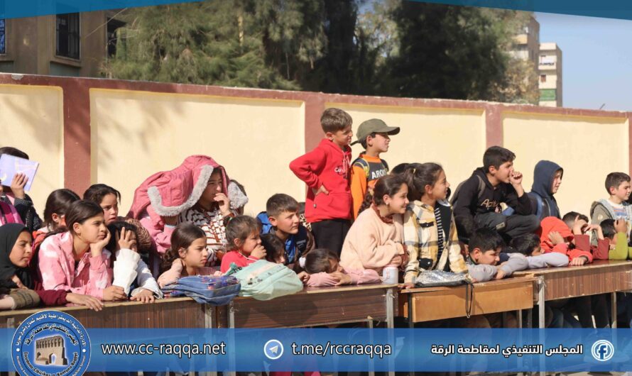 عمل مسرحي في مدرسة الشهيد أحمد الجاسم بمناسبة يوم الطفل العالمي